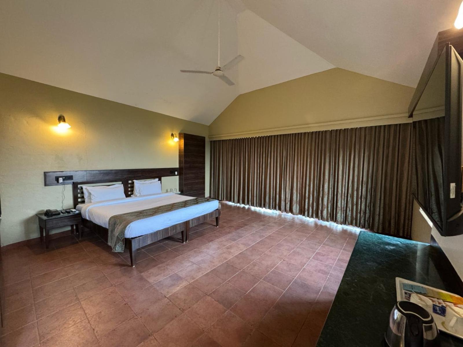 Upper Deck Resort Lonavla Exterior foto