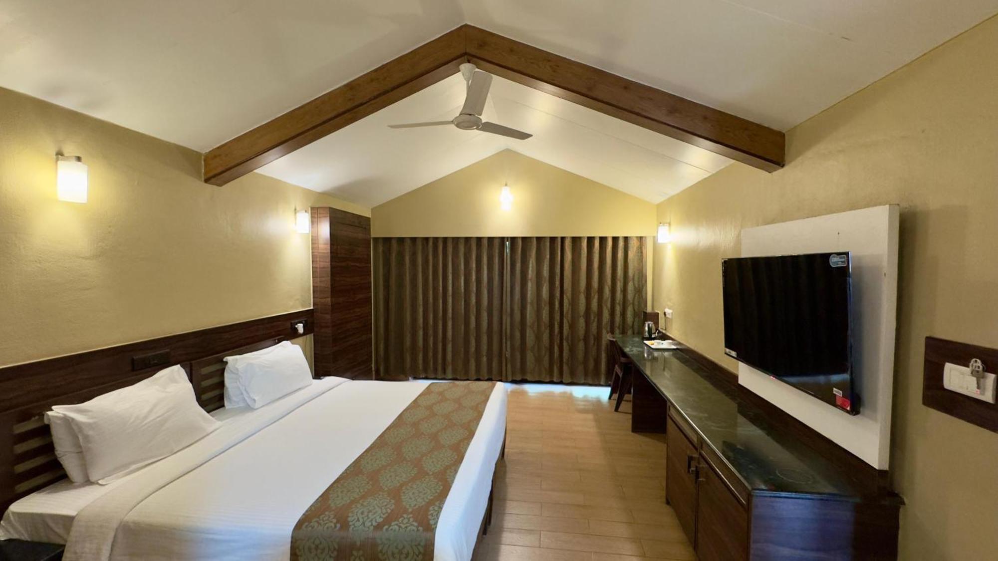 Upper Deck Resort Lonavla Exterior foto