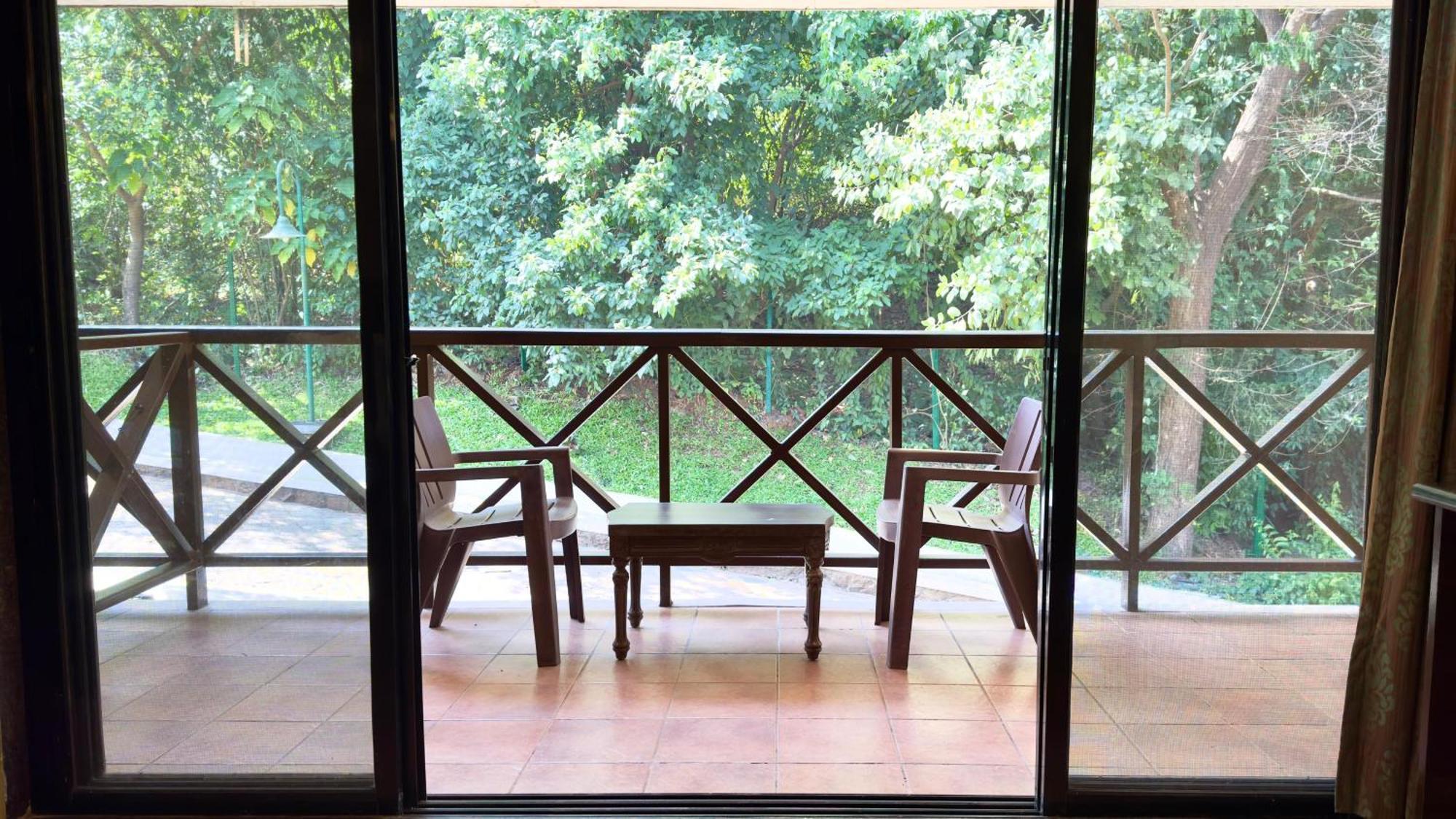 Upper Deck Resort Lonavla Exterior foto