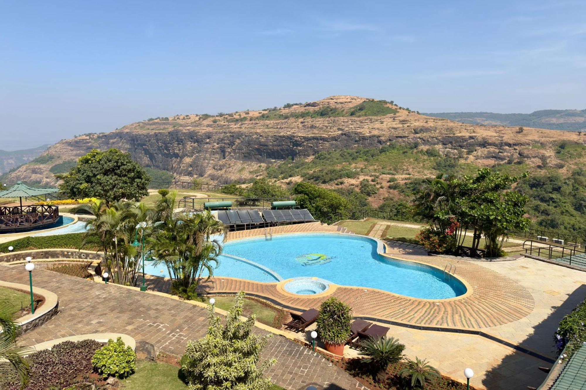 Upper Deck Resort Lonavla Exterior foto