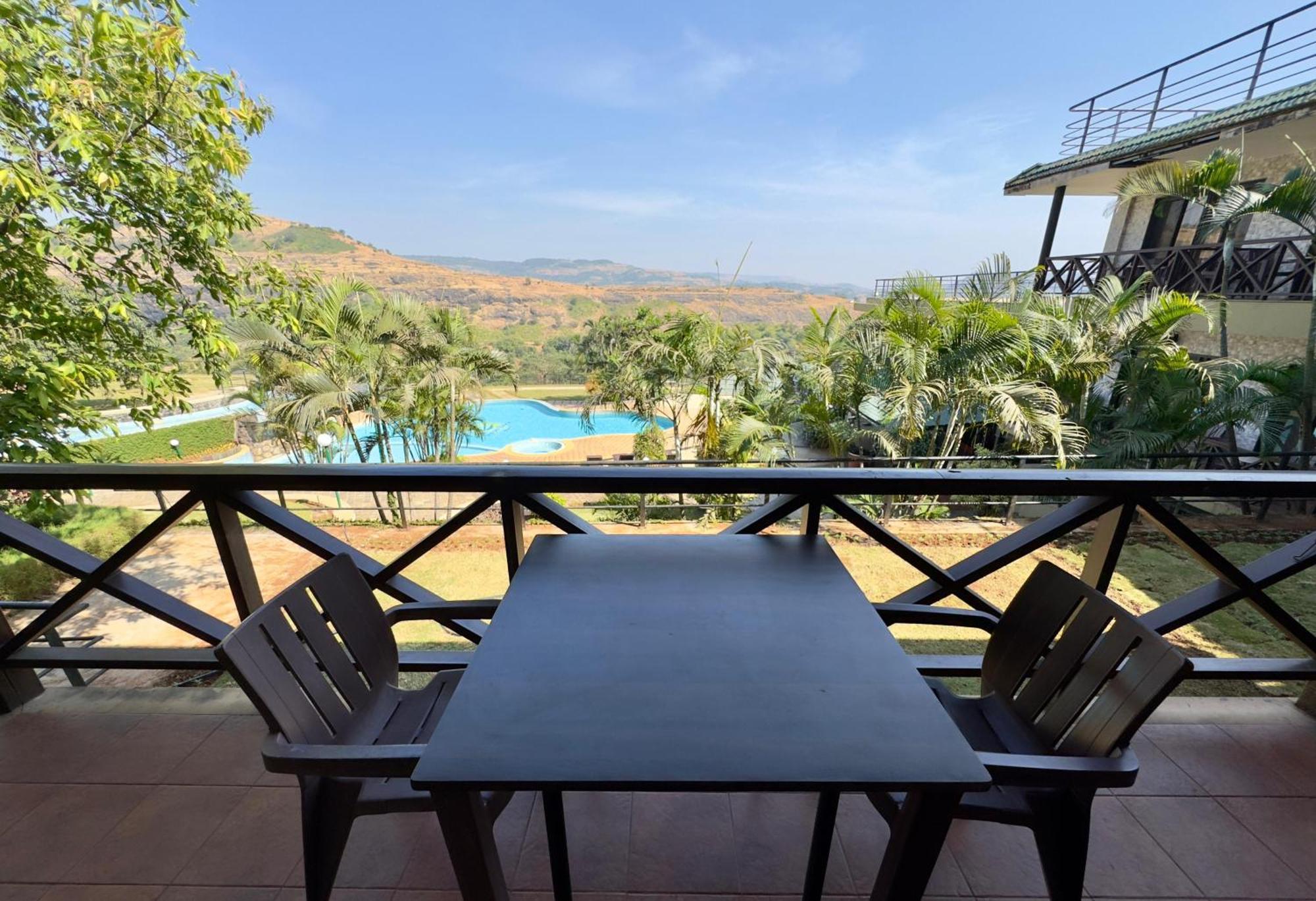 Upper Deck Resort Lonavla Exterior foto