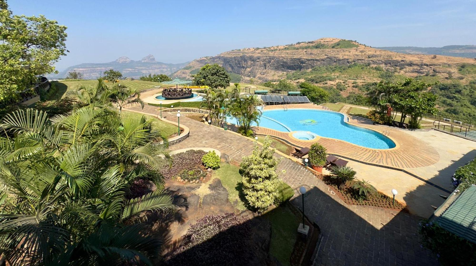 Upper Deck Resort Lonavla Exterior foto