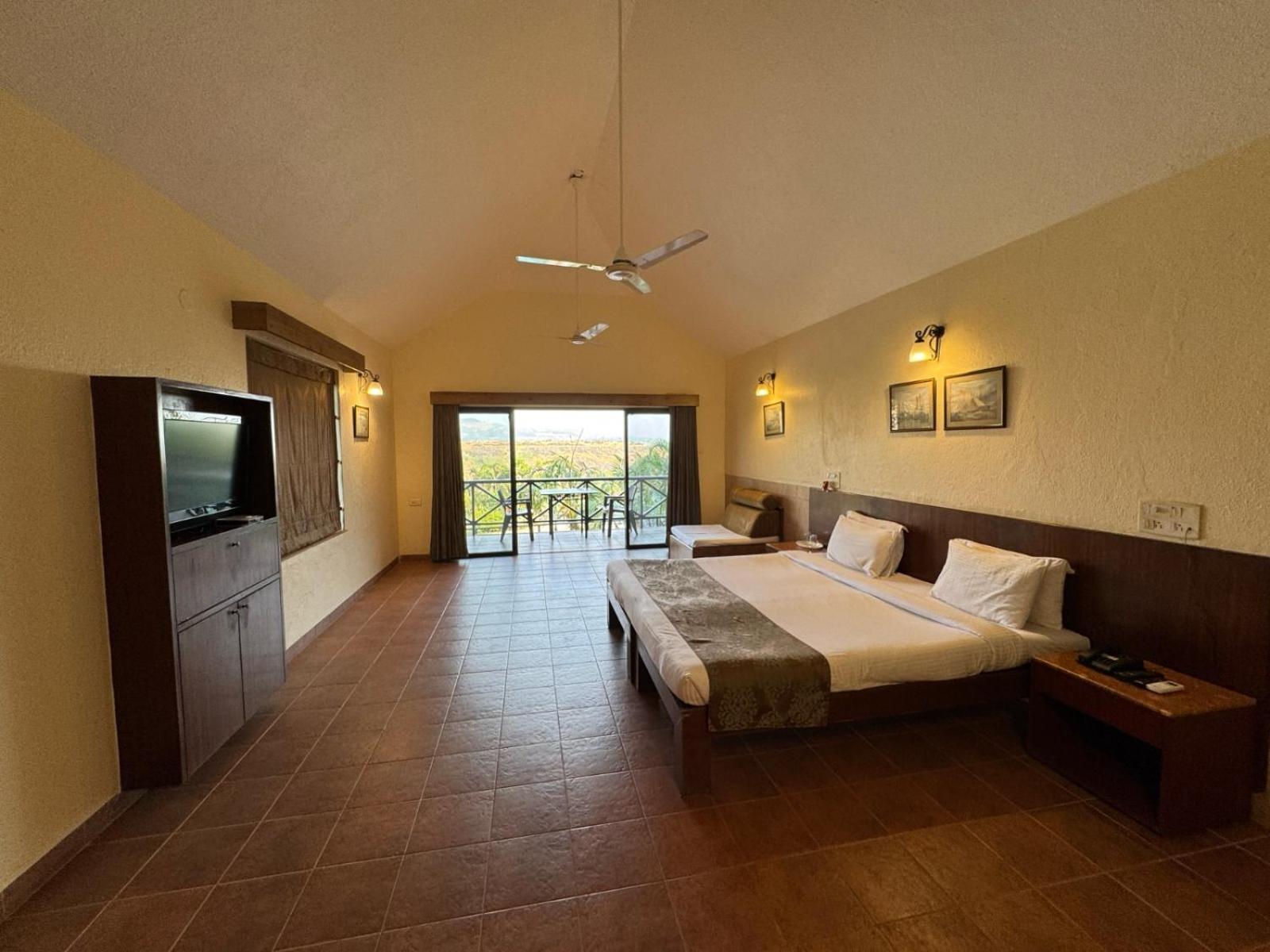 Upper Deck Resort Lonavla Exterior foto