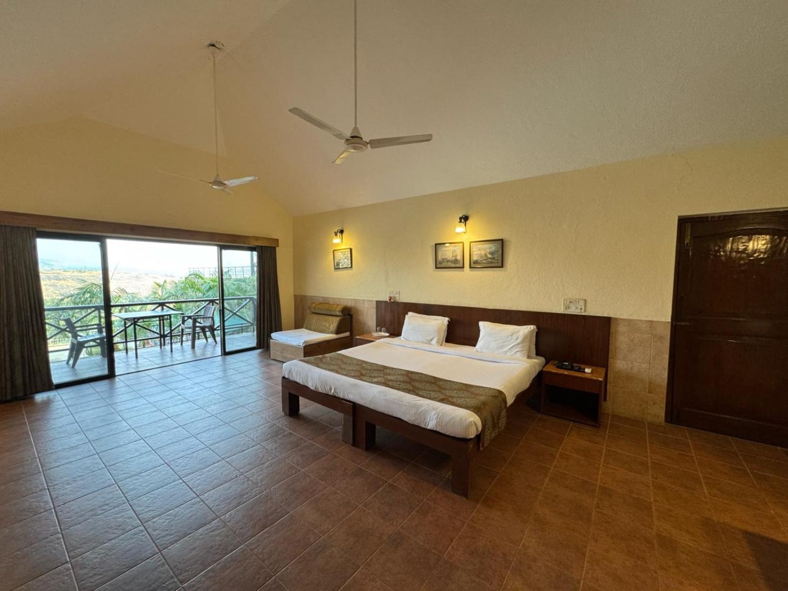 Upper Deck Resort Lonavla Exterior foto