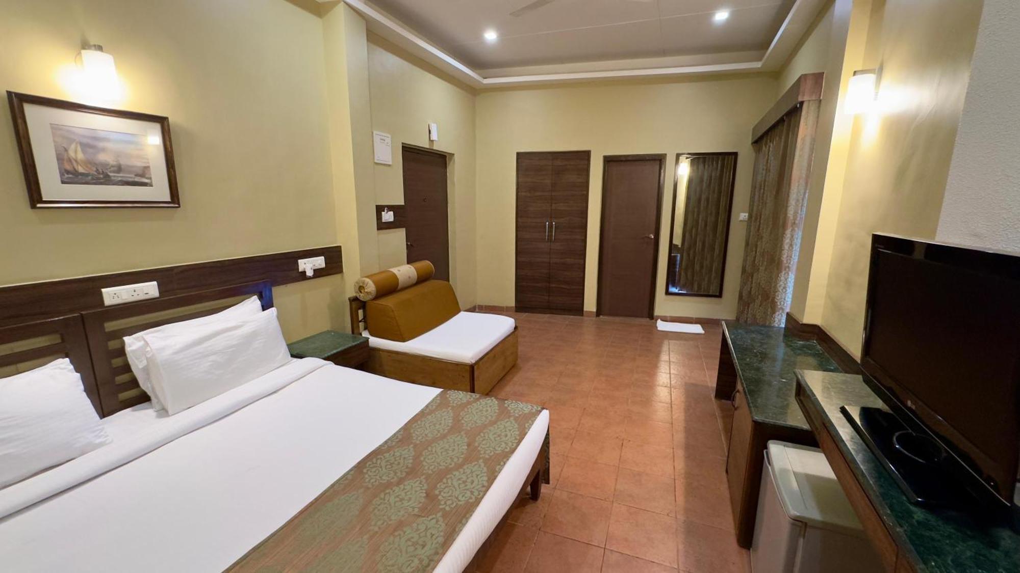 Upper Deck Resort Lonavla Exterior foto