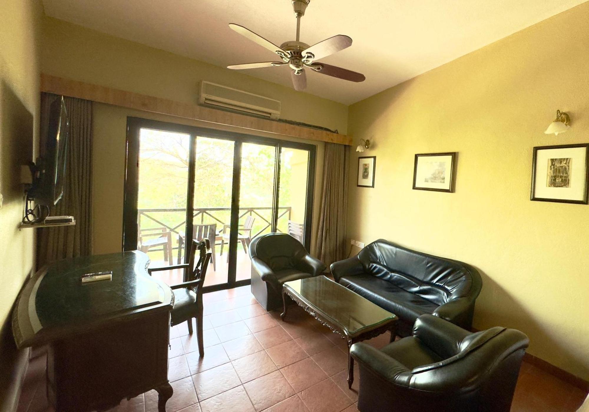 Upper Deck Resort Lonavla Exterior foto