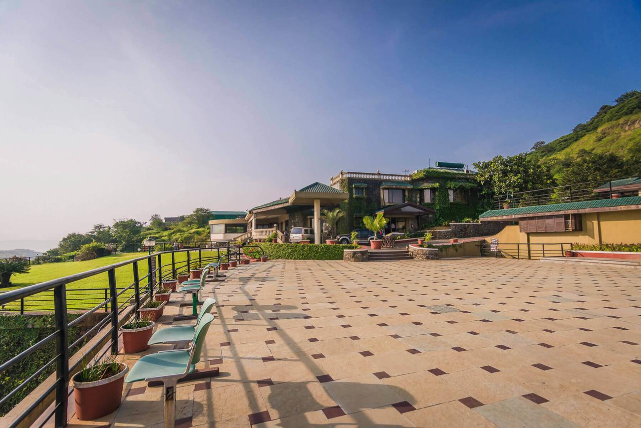 Upper Deck Resort Lonavla Exterior foto